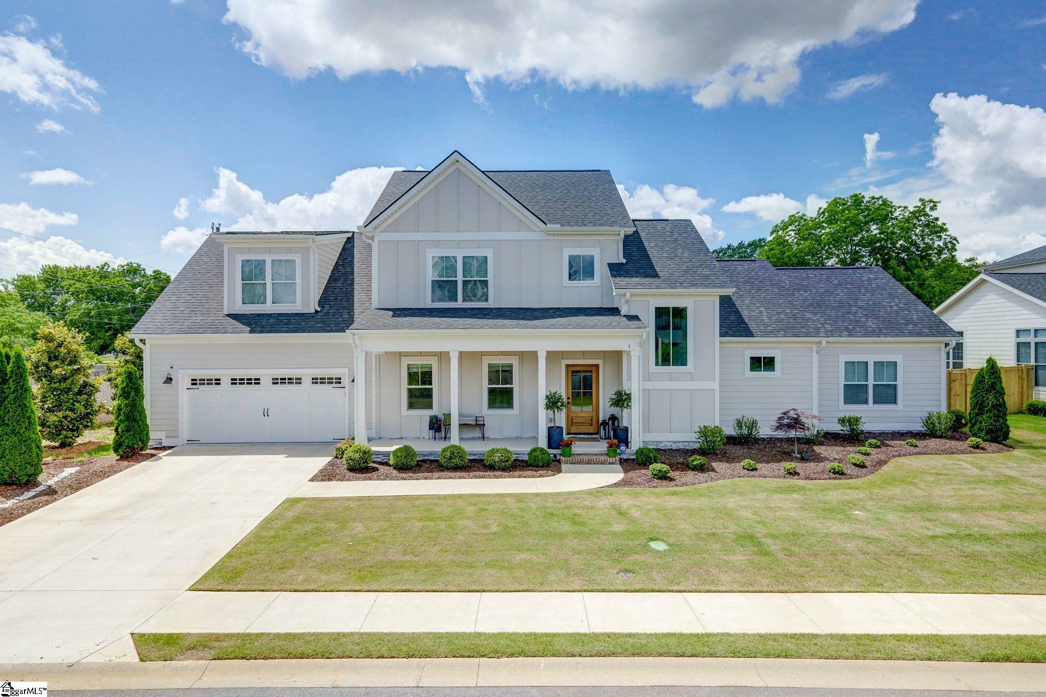 Property Photo:  1 Azalea Spring Court  SC 29615 