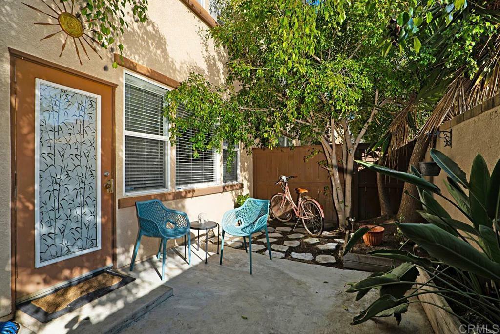 Property Photo:  629 Sumner Way 3  CA 92058 