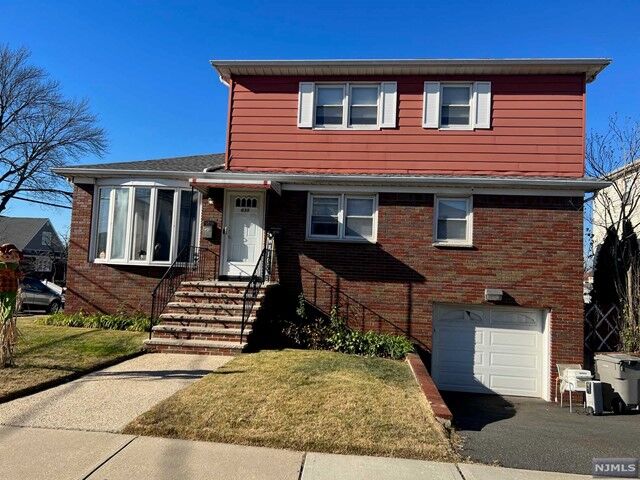 Property Photo:  635 10th Street 2  NJ 07071 