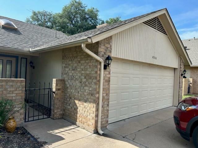 Photo de la propriété:  4900 Walnut Place Court  TX 76049 