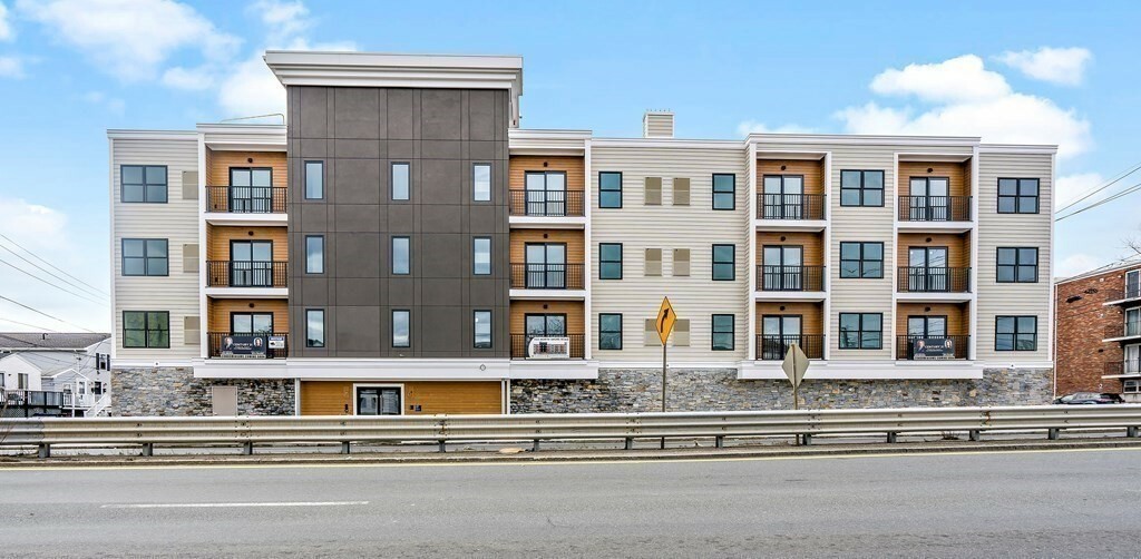 Property Photo: 1133 N Shore Rd 205 MA 02151