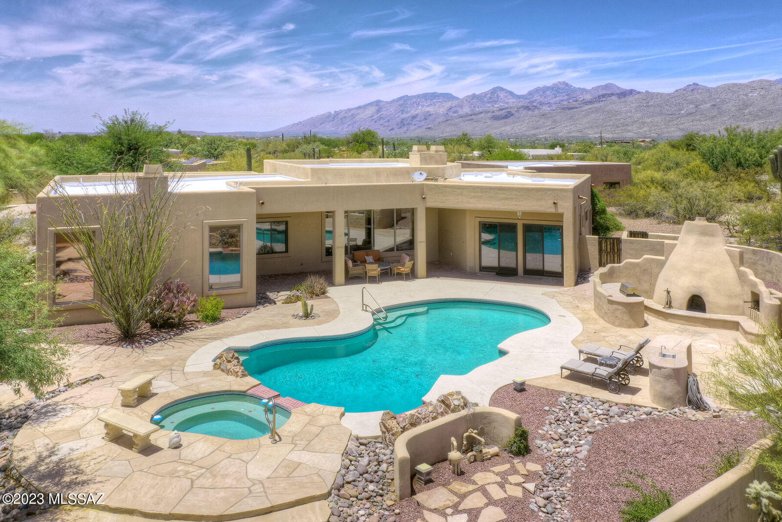 Property Photo:  3146 N Fennimore Avenue  AZ 85749