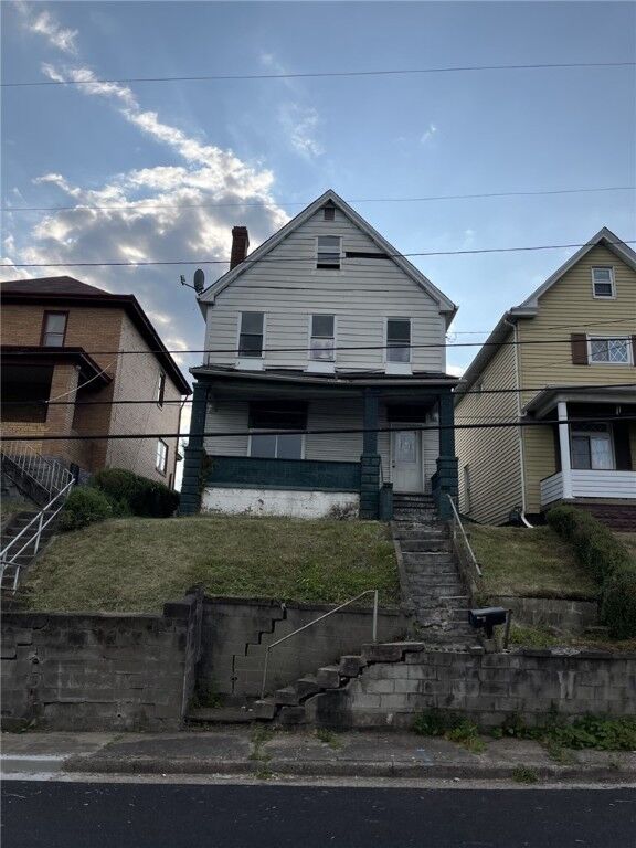 Property Photo:  81 Watkins Ave  PA 15033 