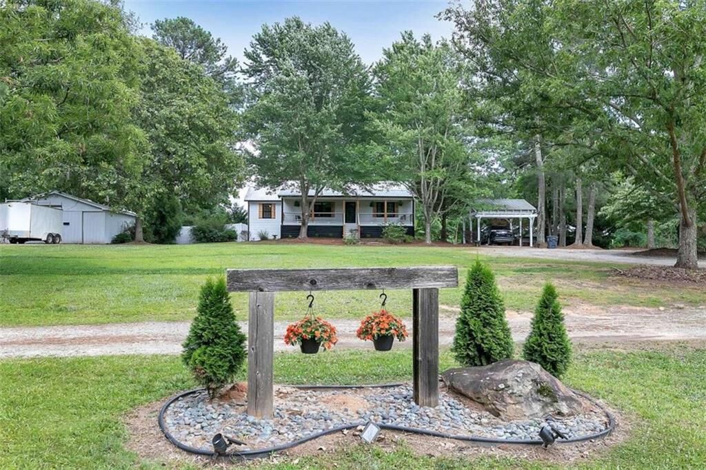 Property Photo:  5744 Tyree Road  GA 30187 