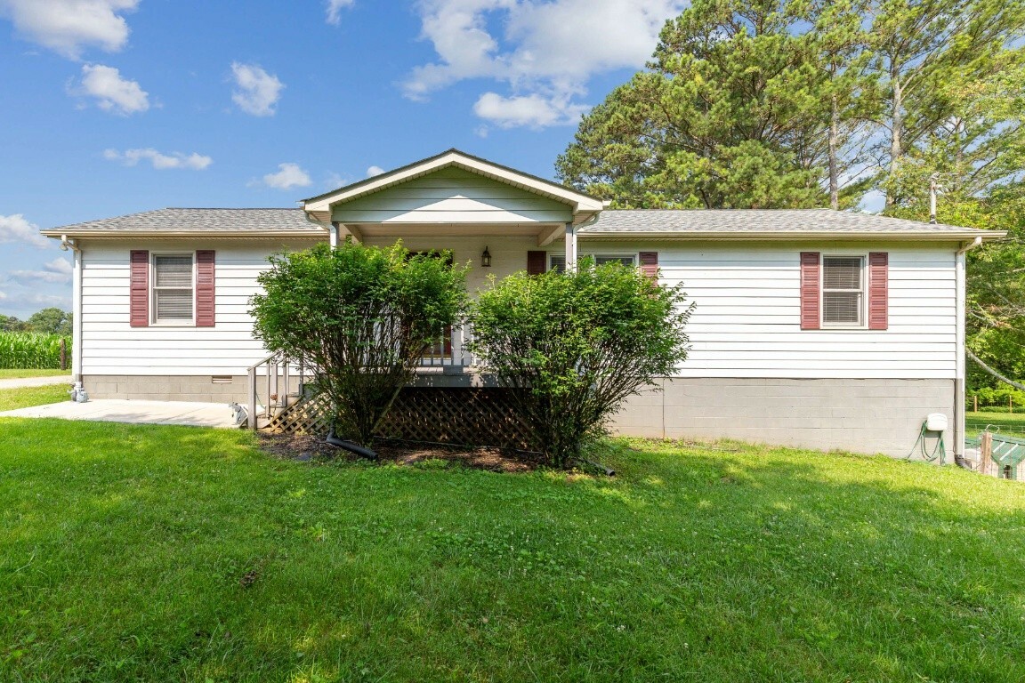 Property Photo: 1370 Kasserman Switch Rd TN 37306