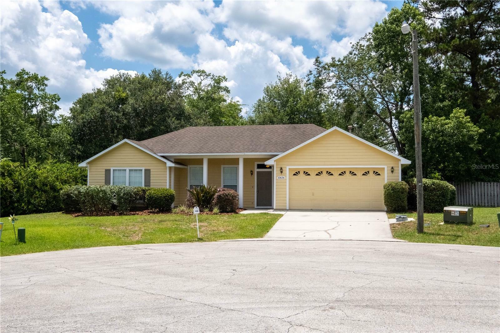 Property Photo:  10636 NW 61st Terrace  FL 32615 