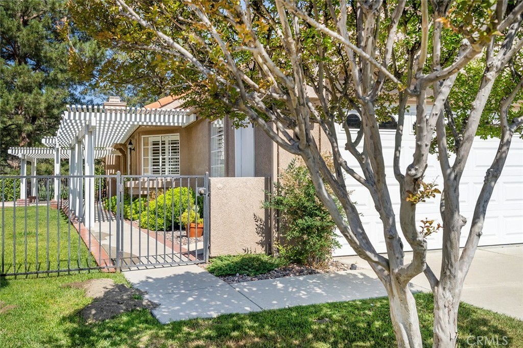 Property Photo:  964 Bergamo Avenue  CA 92583 