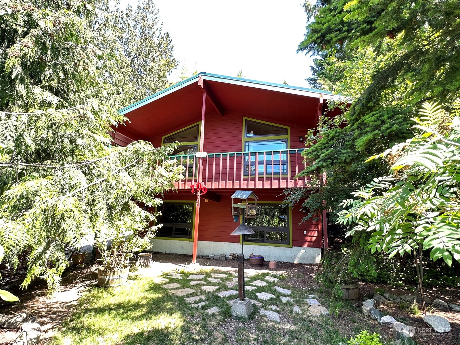 Property Photo:  709 Shelter Bay Drive  WA 98257 