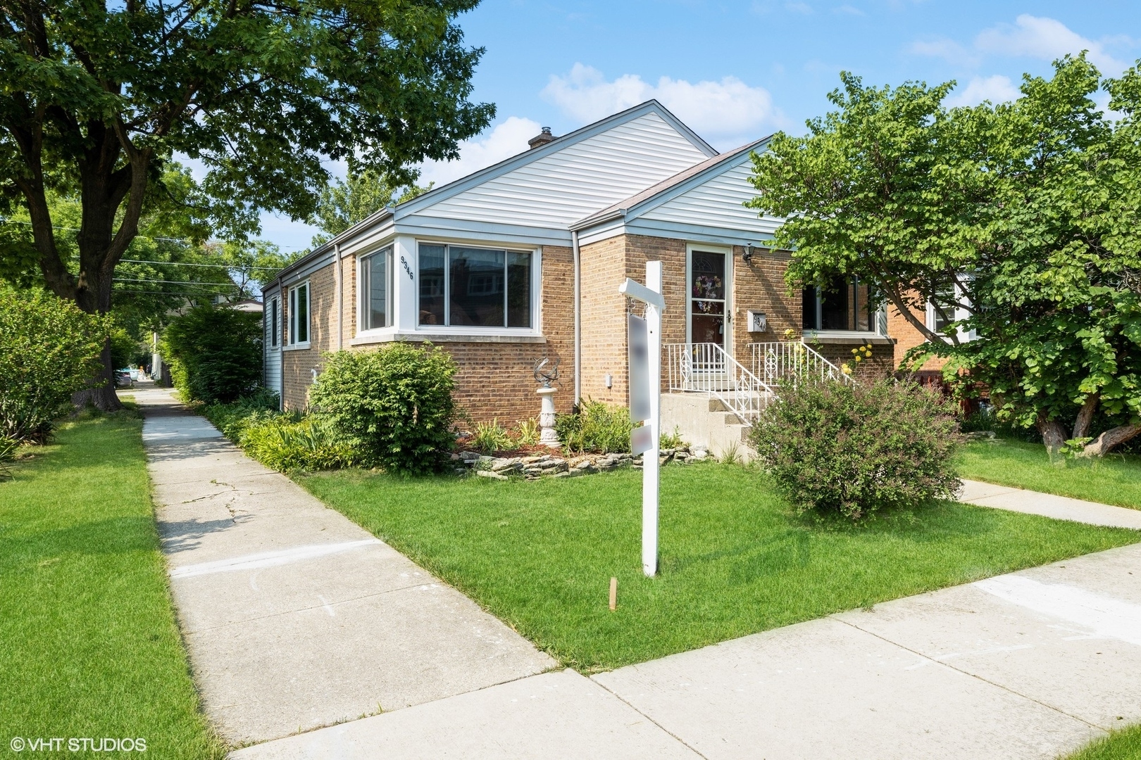 Property Photo:  9346 Washington Avenue  IL 60513 