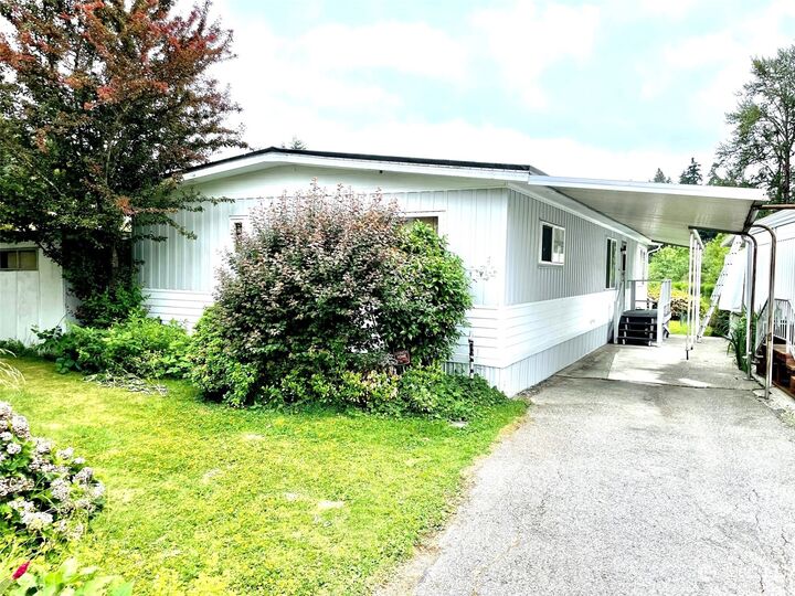 Property Photo:  7301 NE 175th Street 142  WA 98028 