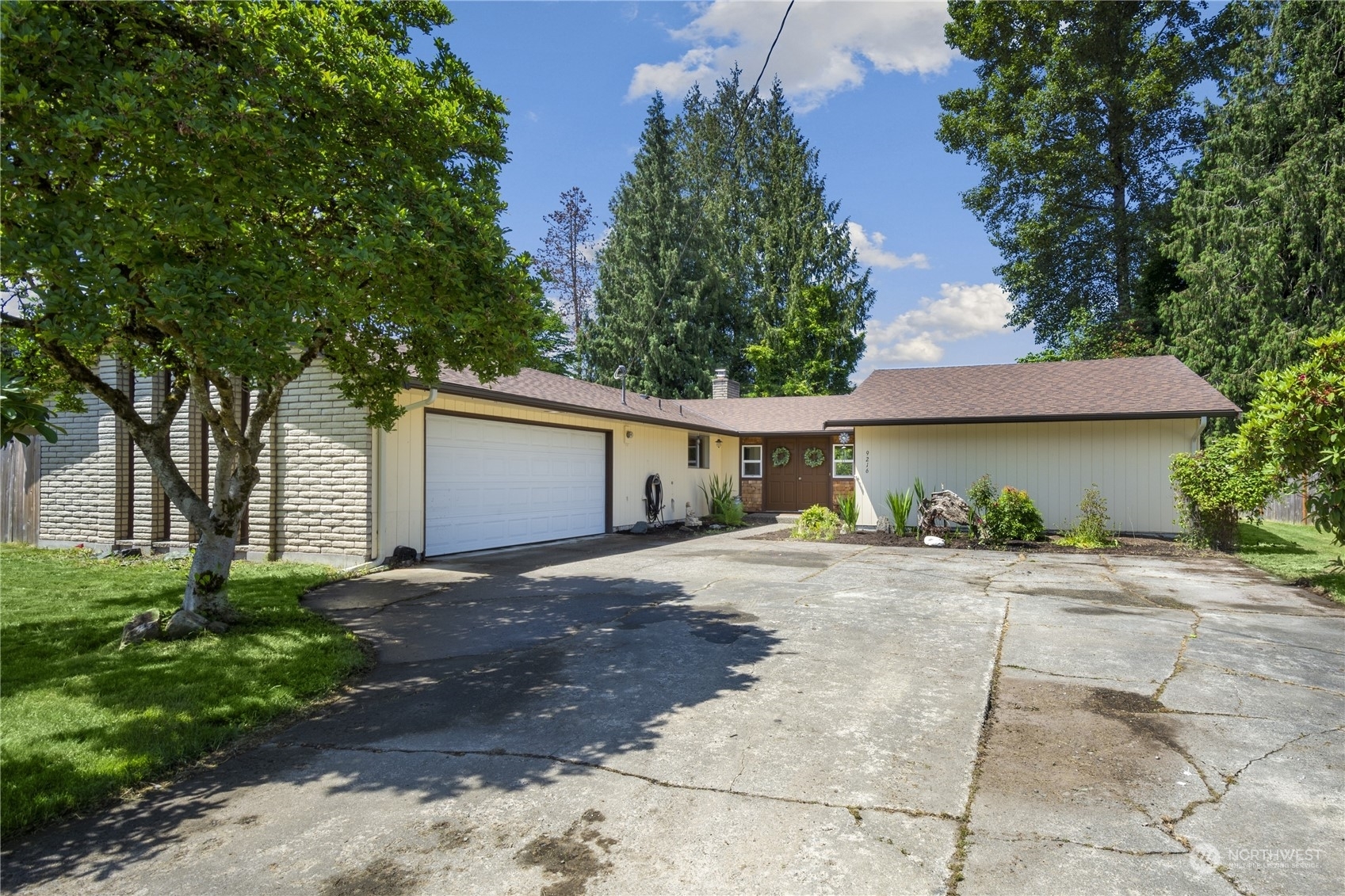 9216 59th Drive NE  Marysville WA 98270 photo