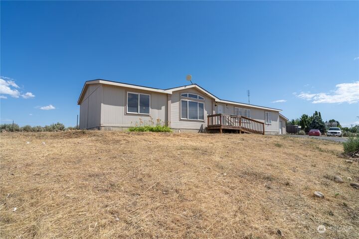 MLS2128464 11443 Dodson Road NW, Ephrata, WA 98823