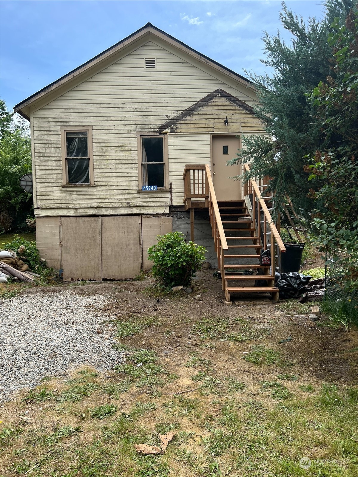 Property Photo:  45940 Albert Street  WA 98237 