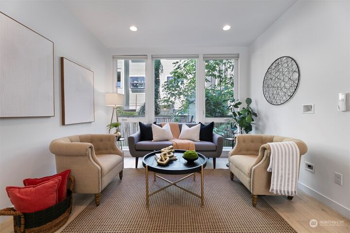 Property Photo:  8819 B Midvale Avenue N  WA 98103 