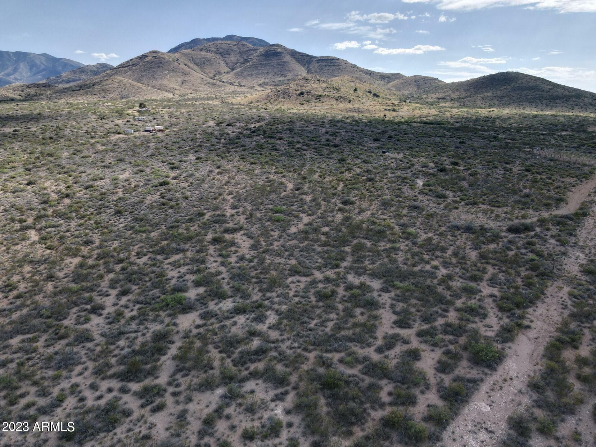 Property Photo:  Tbd N Noogard Lane K, H, J  AZ 85606 