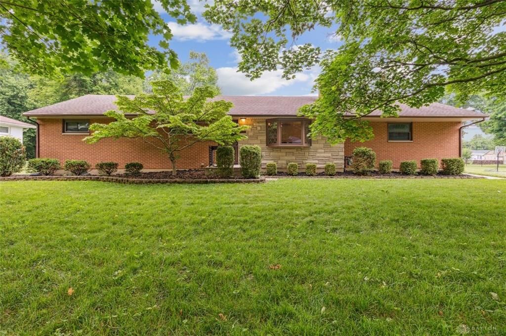 Property Photo: 1440 Howell Road OH 45434