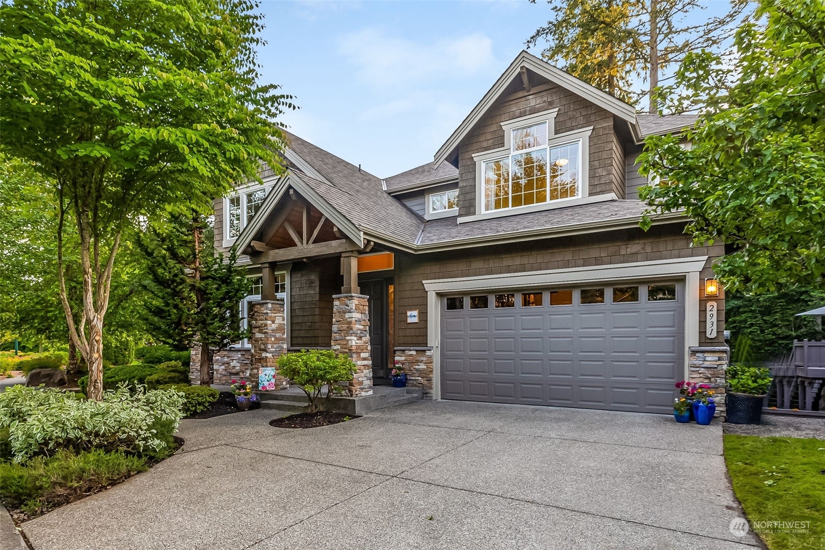 Property Photo: 2931 259th Place SE WA 98075