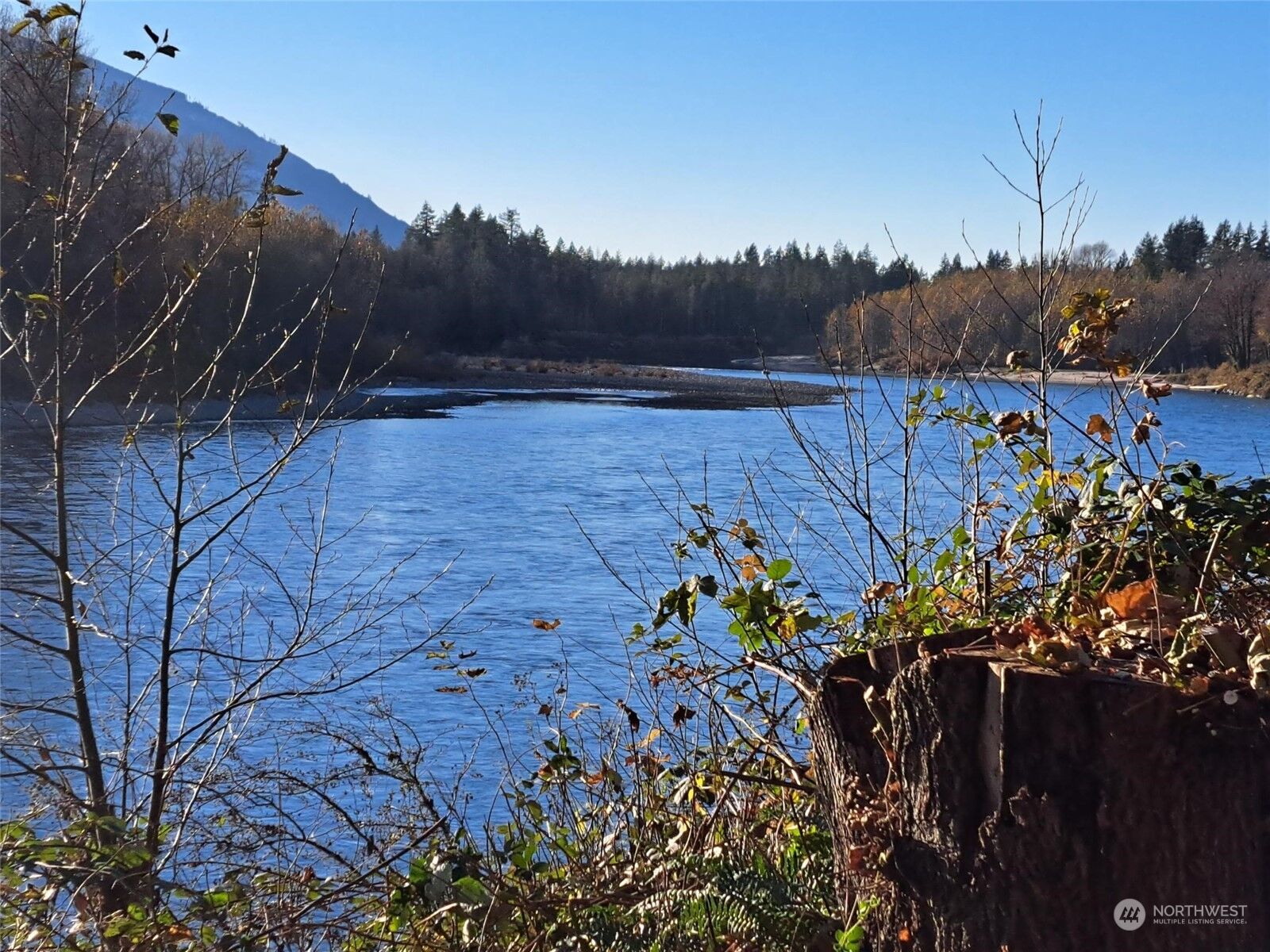 House for sale in Concrete 41794 South Shore Drive, Concrete, WA 98237