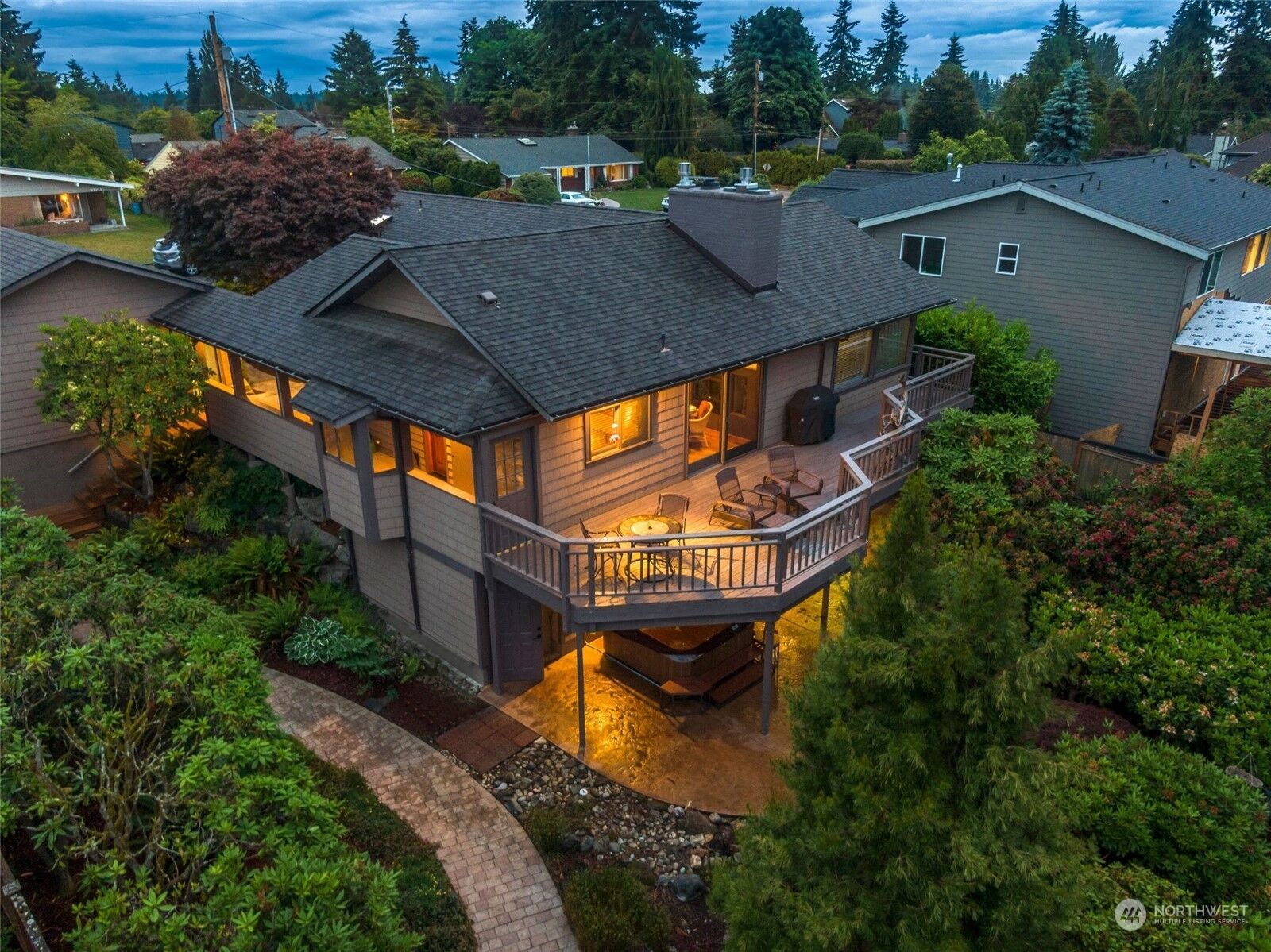 Property Photo:  21712 85th Place W  WA 98026 