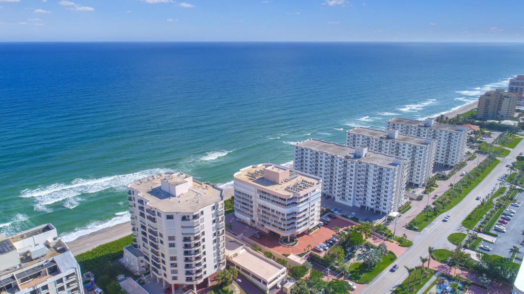 Property Photo: 3211 S Ocean Boulevard Ph-3 FL 33487