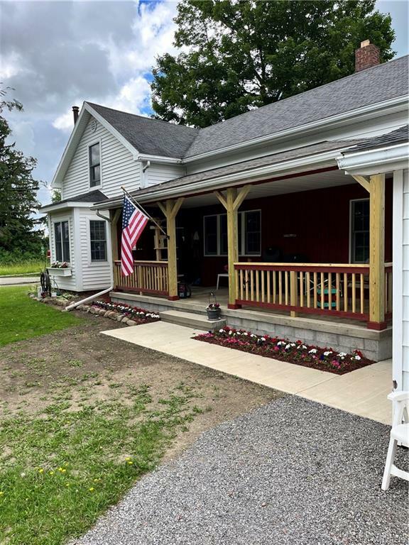 Property Photo: 4230 Poplar Tree Road NY 14066
