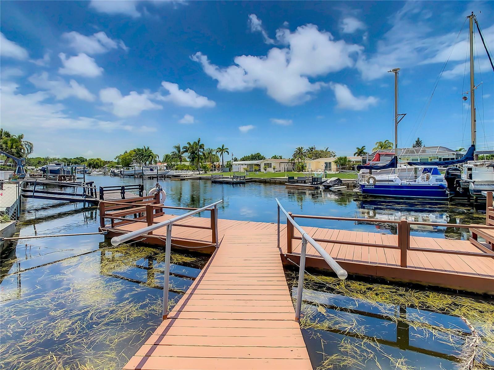 Property Photo:  5013 Pompano Drive  FL 34652 