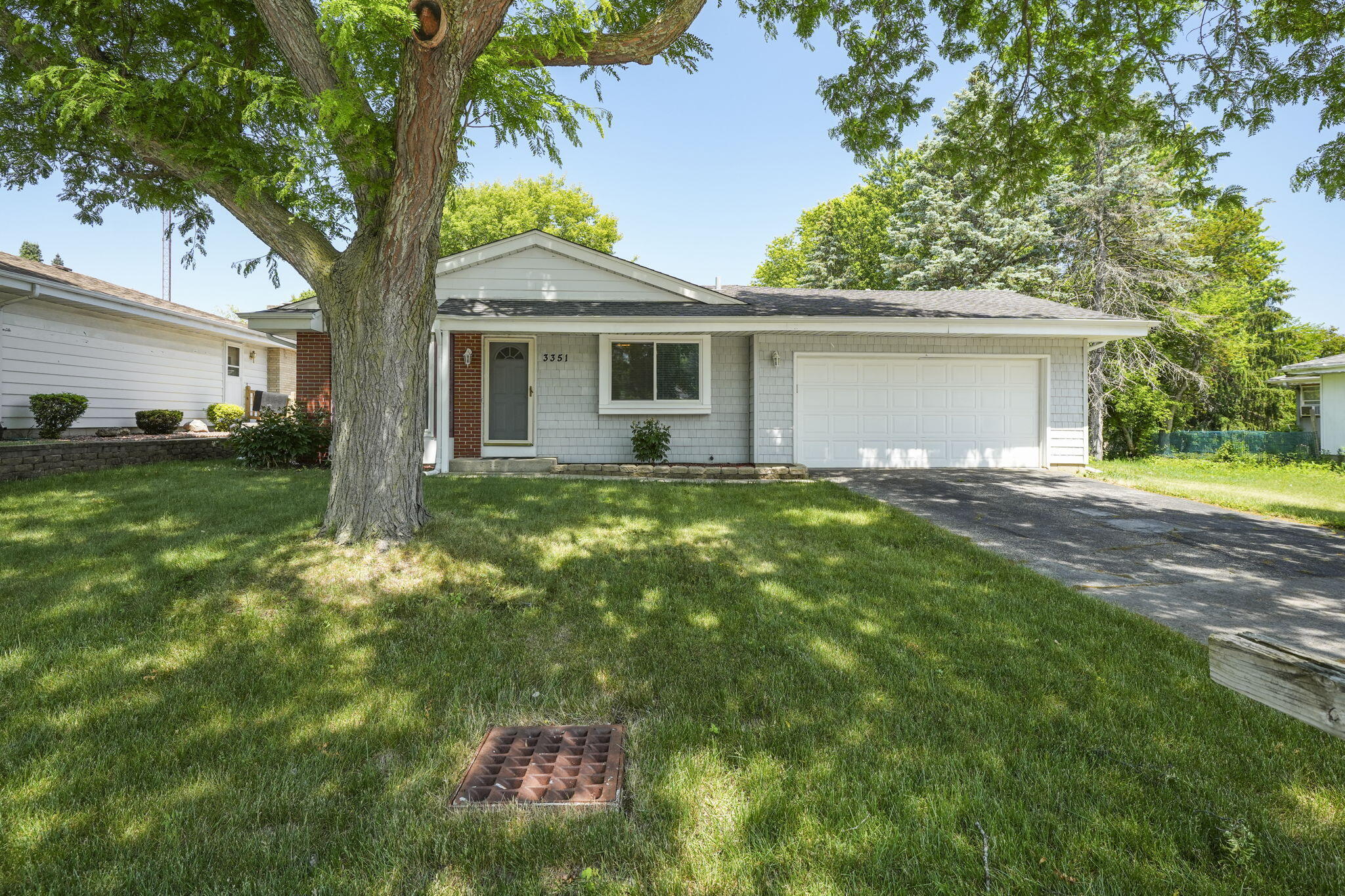 Property Photo:  3351 Oakwood Dr  WI 53406 
