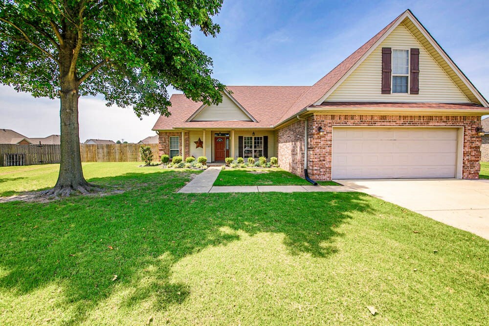 Property Photo:  210 Candy Cove  AR 72364 