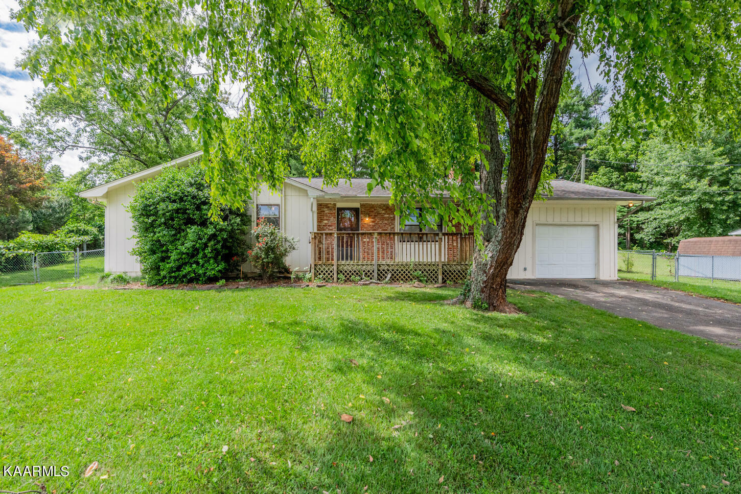 Property Photo:  7223 Winchester Drive  TN 37919 