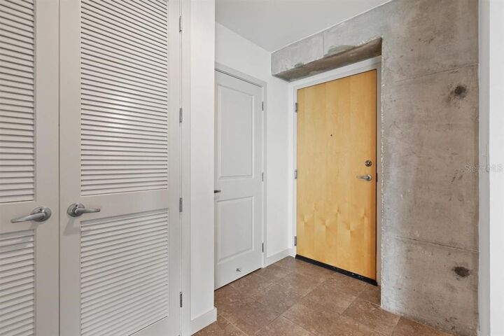 Property Photo: 155 S Court Avenue 2501 FL 32801