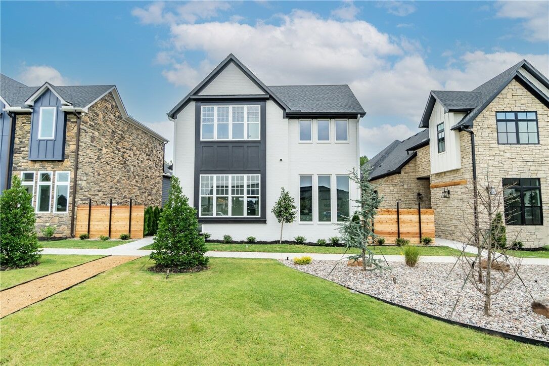 Property Photo: 3501 SW Awakening Avenue AR 72713