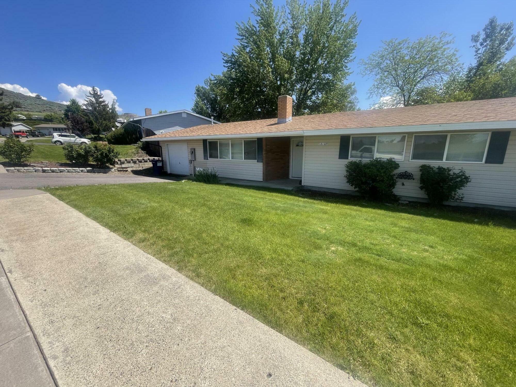 10107 Wright Avenue  Klamath Falls OR 97603 photo