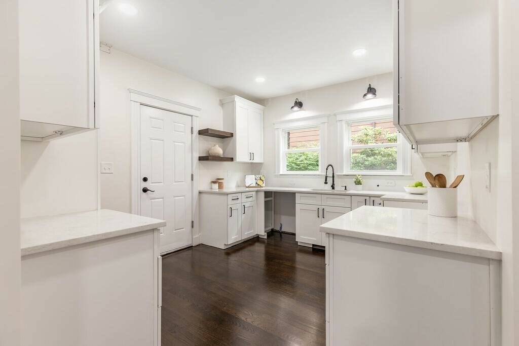 Property Photo: 42 Sedgwick Street 3 MA 02130