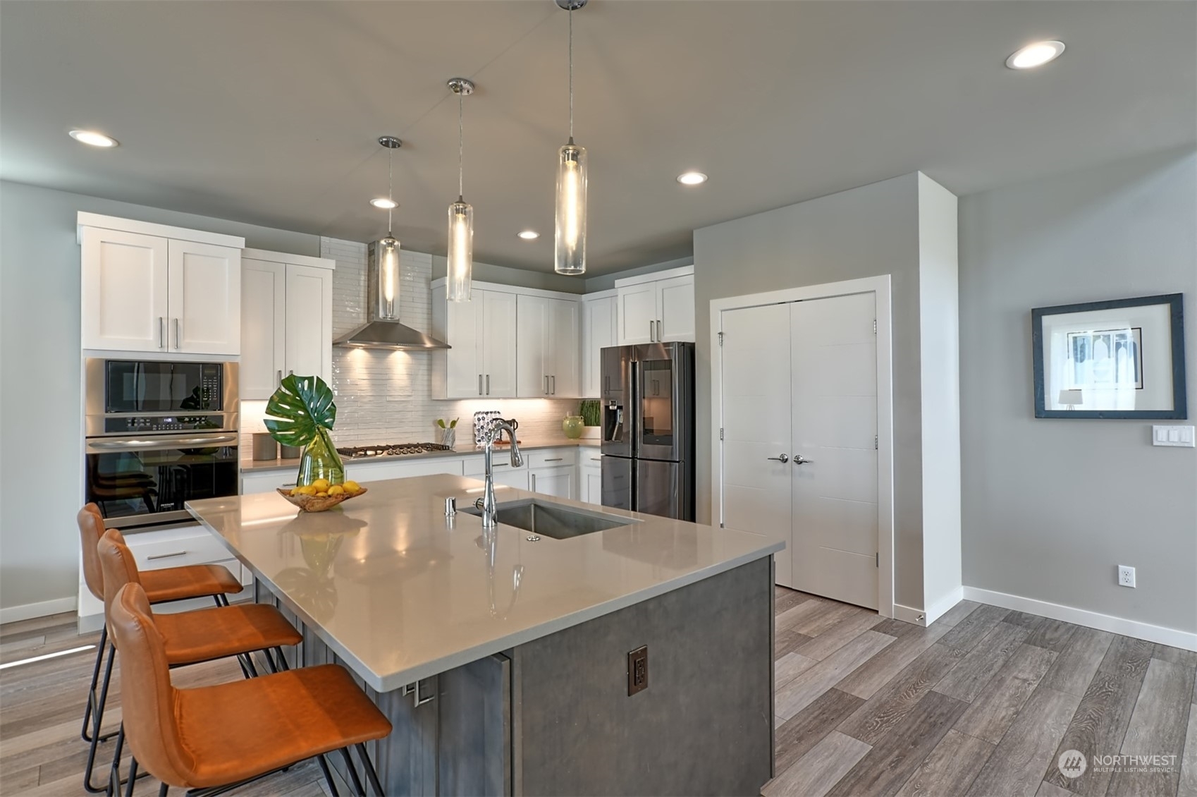 Property Photo: 509 103rd Drive SE WA 98258