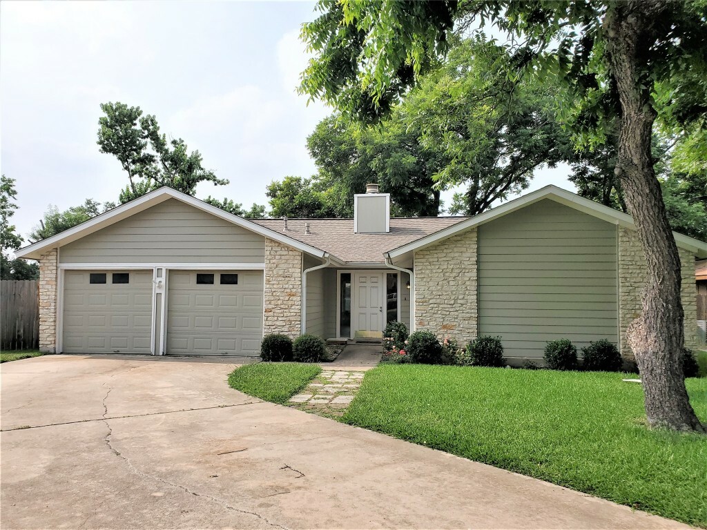 Property Photo:  10502 Salt Block Circle  TX 78750 