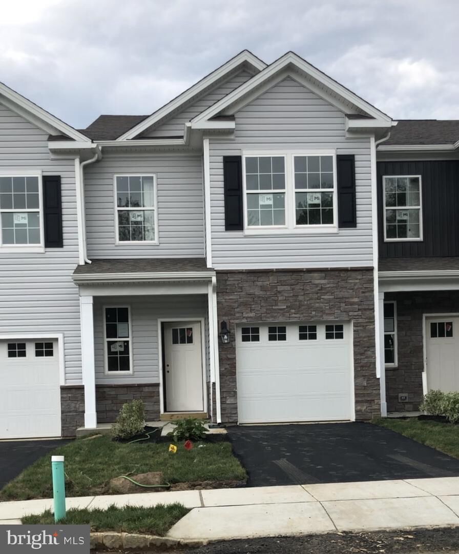 Property Photo: 54 Peregrine Way NJ 08016