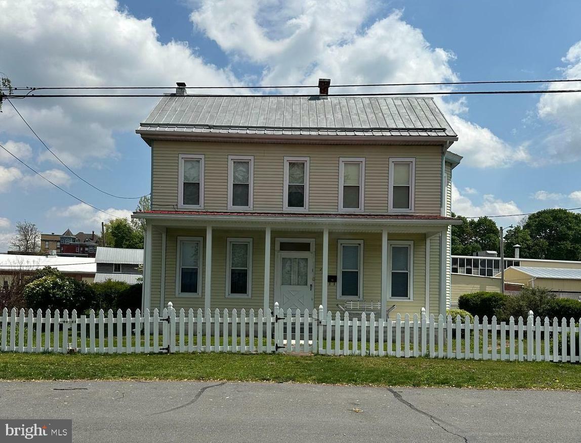 Property Photo:  250 River Street  PA 17061 