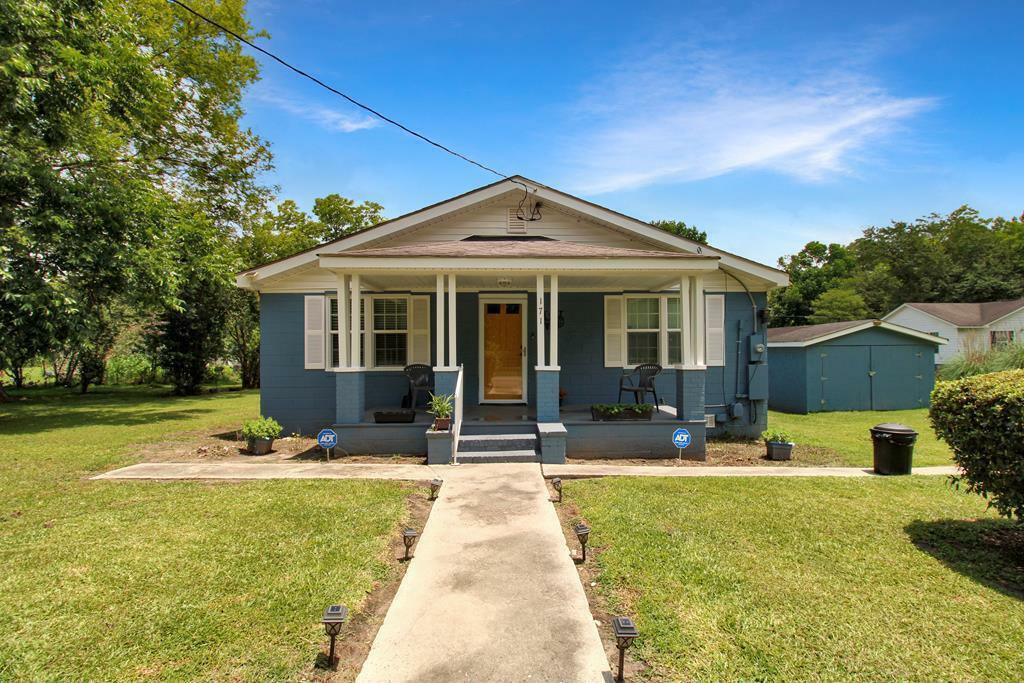 Property Photo:  171 Cotton Street  SC 29042 