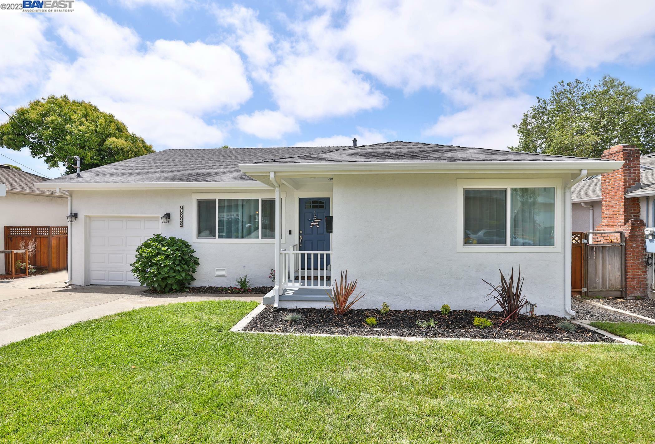 Property Photo:  4323 Omega Ave  CA 94546 