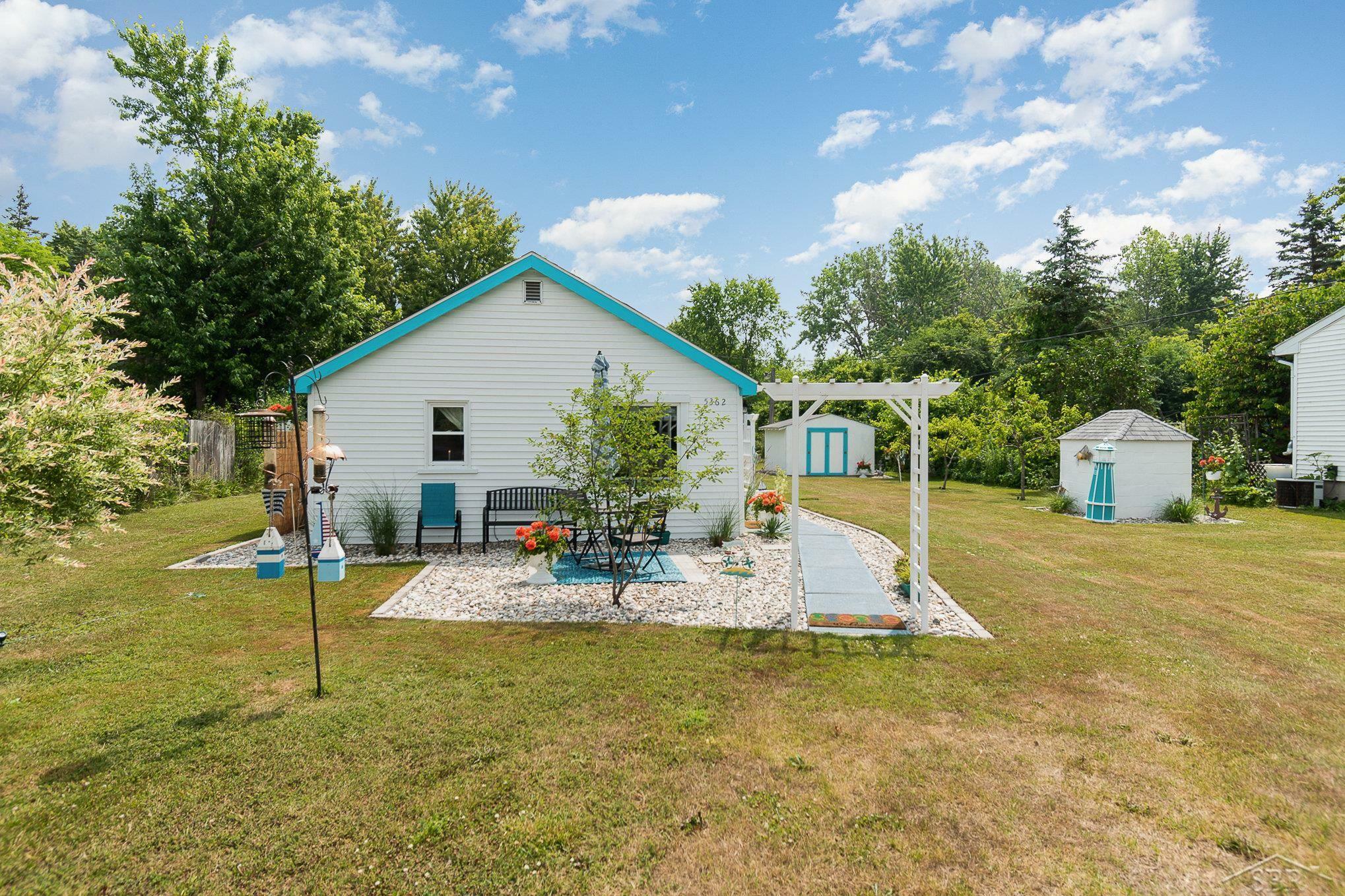 Property Photo:  5362 N Center  MI 48604 