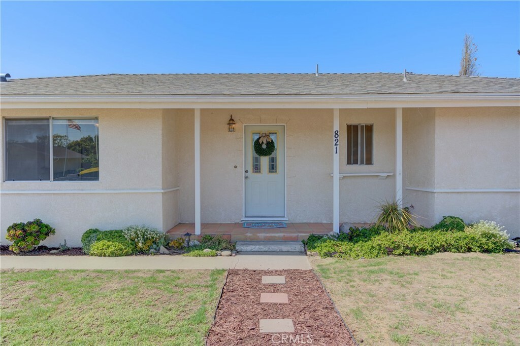 Property Photo:  821 Blake Street  CA 93455 