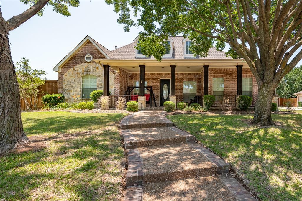 Property Photo: 436 Dakota Drive TX 75094