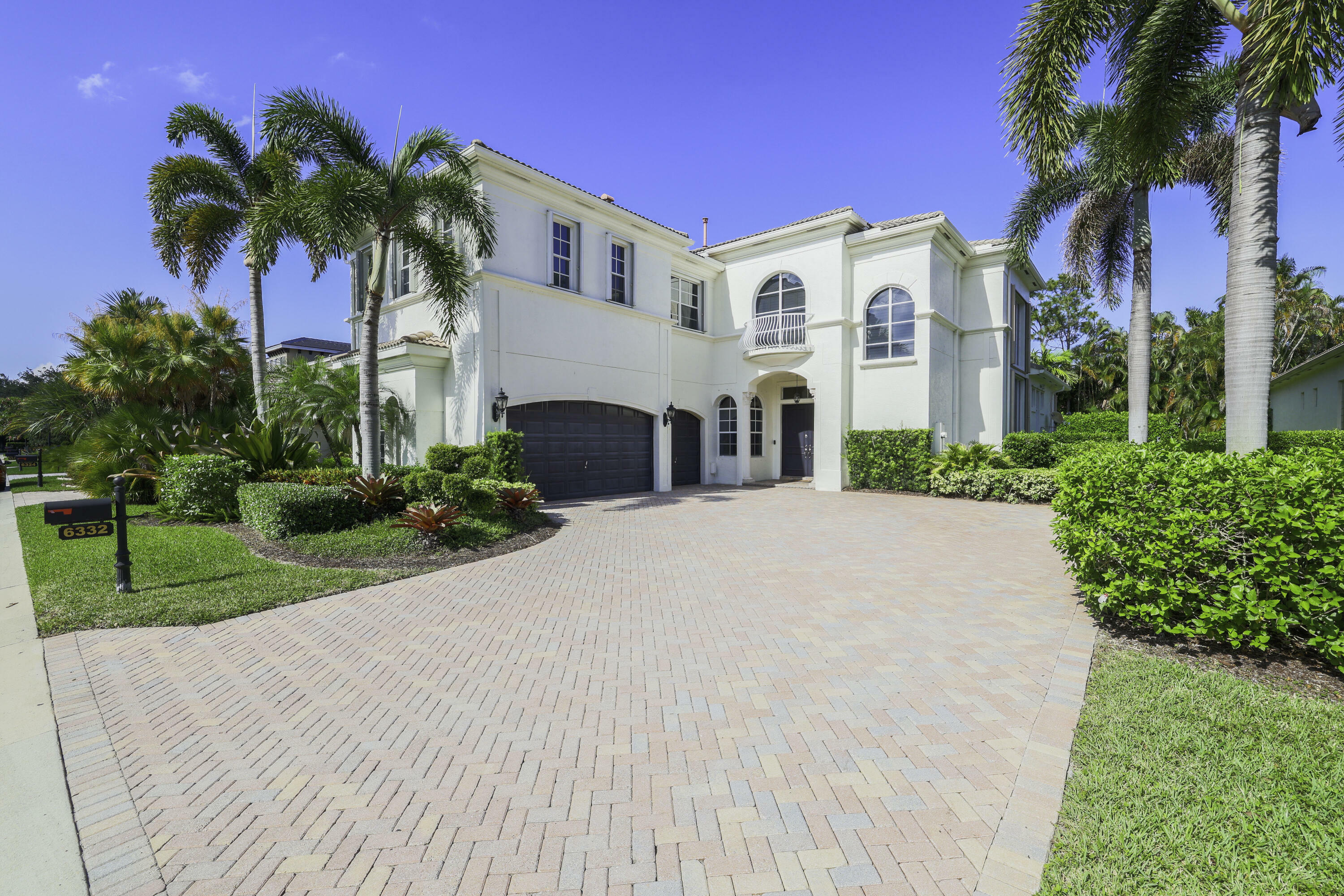 Property Photo: 6332 D Orsay Court FL 33484