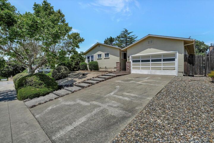 1416 Solana Drive  Belmont CA 94002 photo