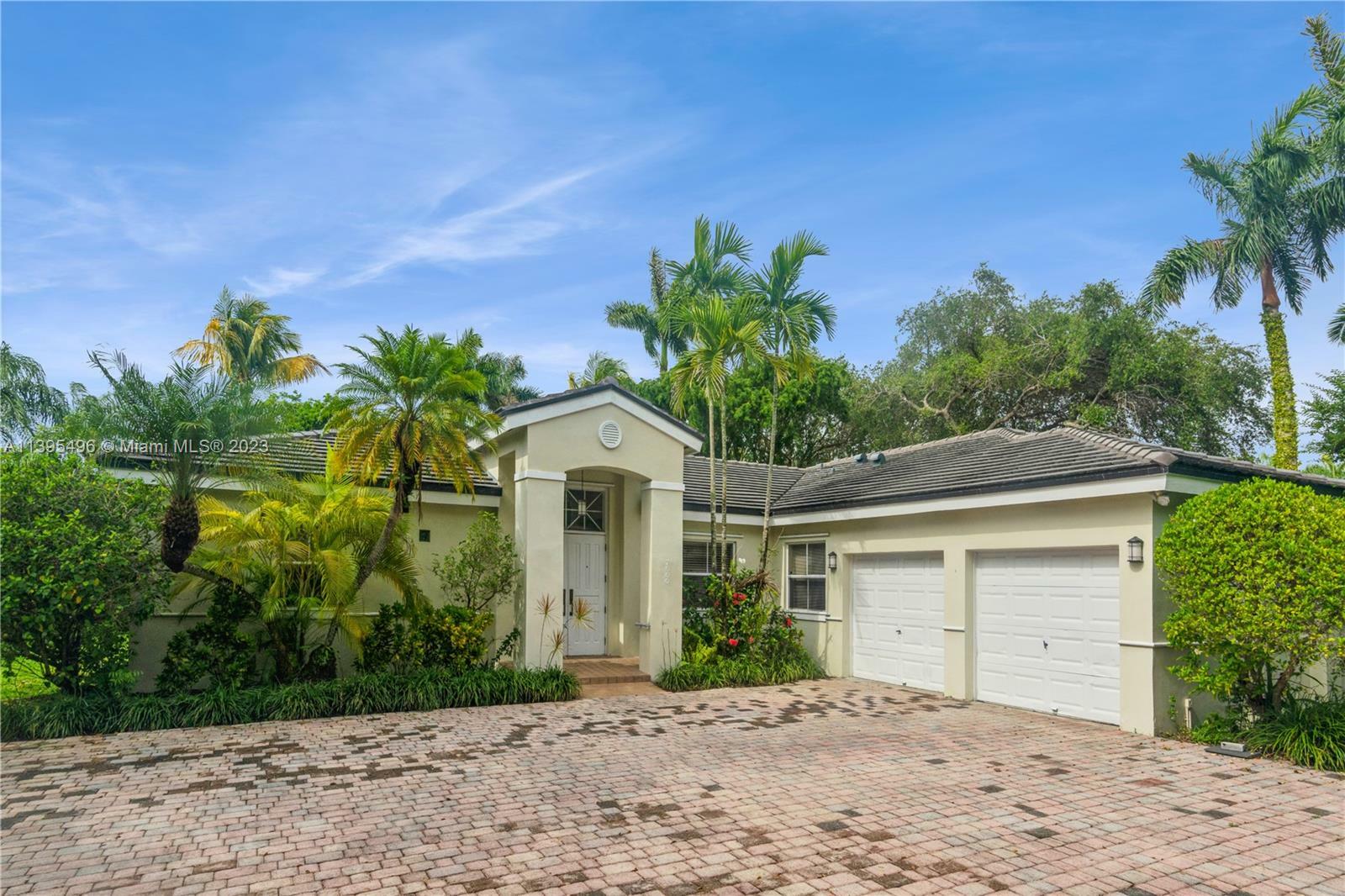 Property Photo: 7560 SW 144th St FL 33158