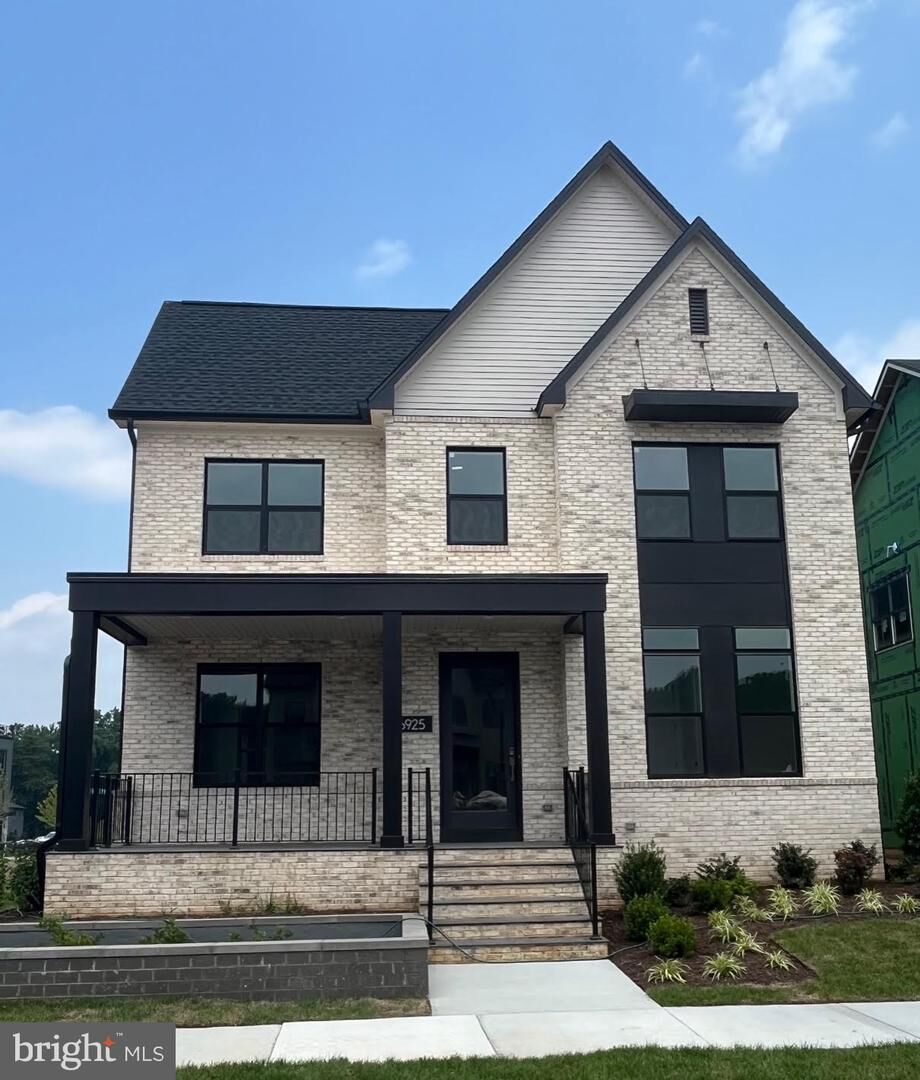 Property Photo:  6925 Silver Linden St  MD 20817 