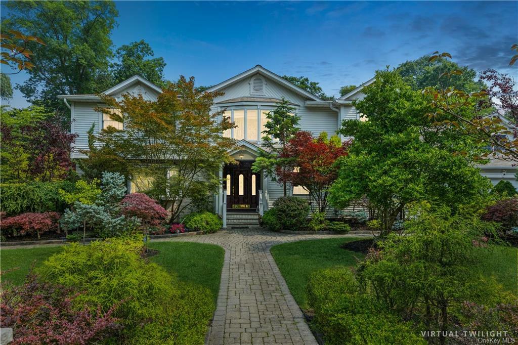 Property Photo:  6 Demarest Mill Court  NY 10994 