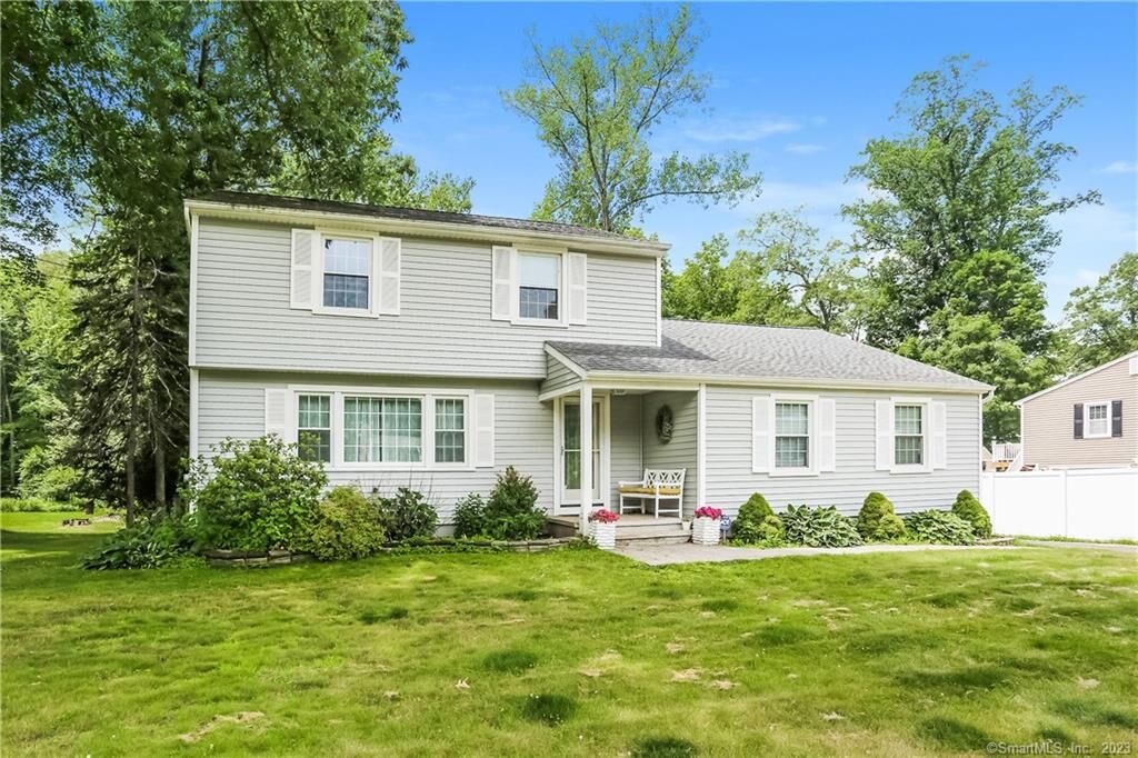 Property Photo:  499 Sharon Drive  CT 06410 