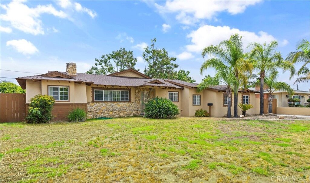 Property Photo:  12662 Groveview Street  CA 92840