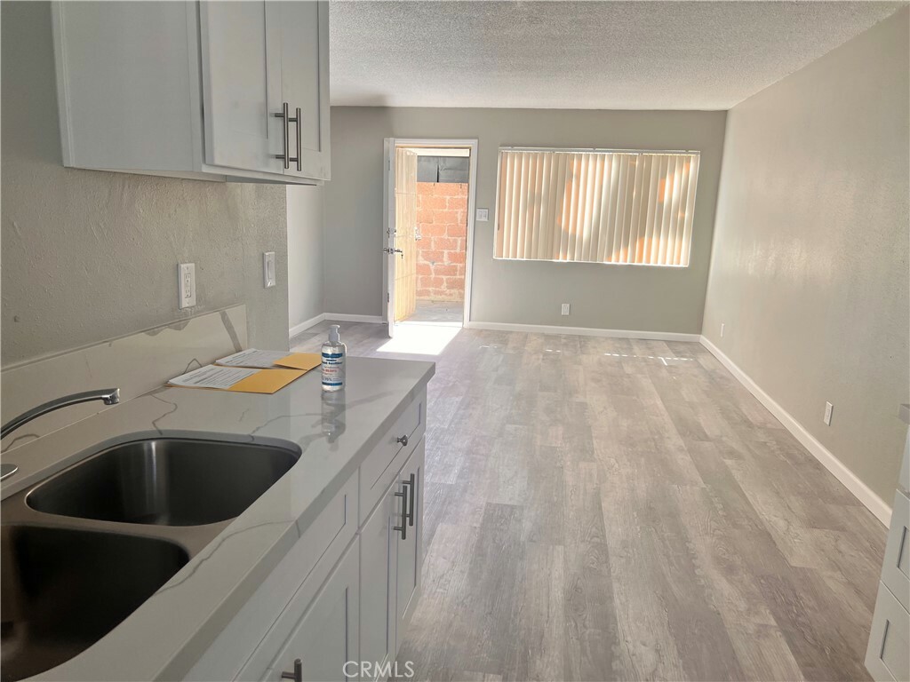 Property Photo:  5952 Linden Avenue  CA 90805 